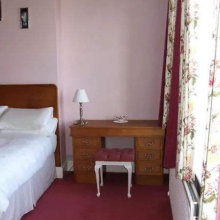 Ivy House Holiday Knights Town