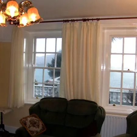 Ivy House Holiday Knights Town