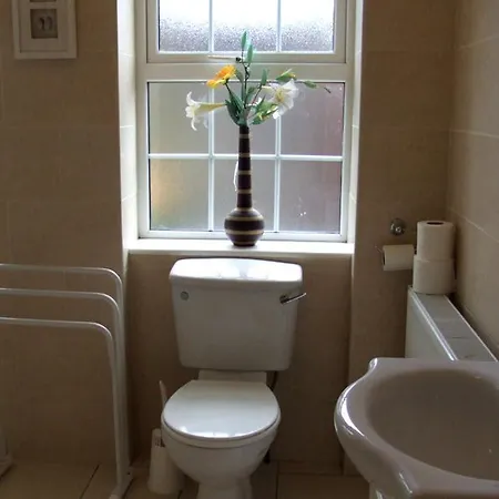 Holiday home Ivy House Holiday Knights Town