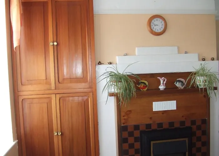 Ivy House Knights Town