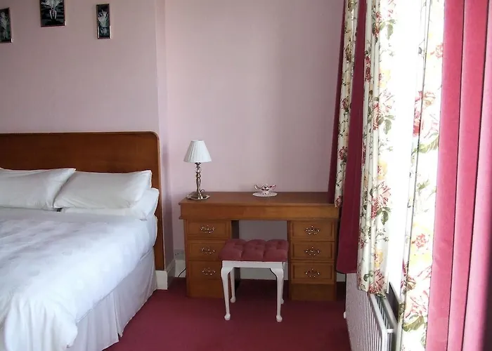 Ivy House Knights Town