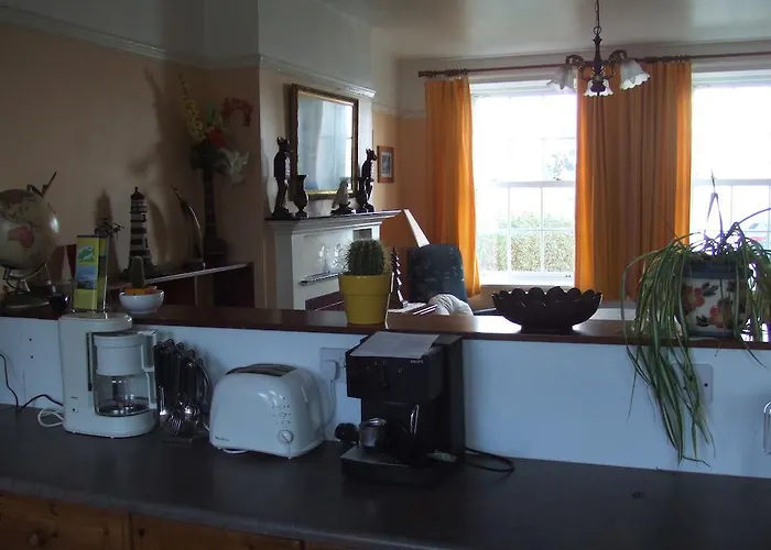 Ivy House Knights Town